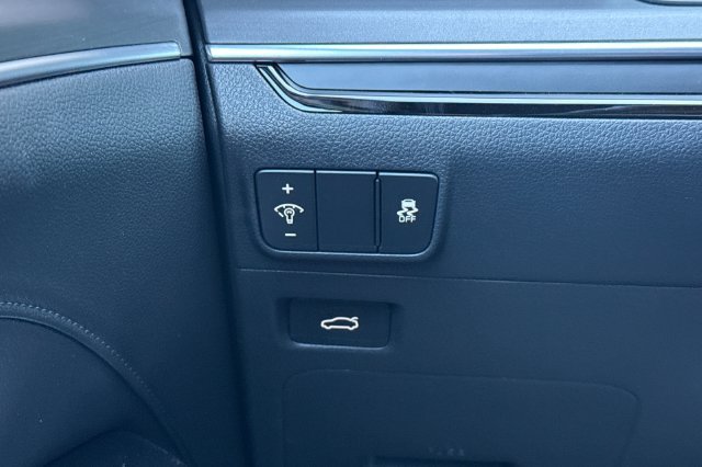 New 2026 Kia K5 GT-Line w/ GT-Line Red Interior Package FWD image 31