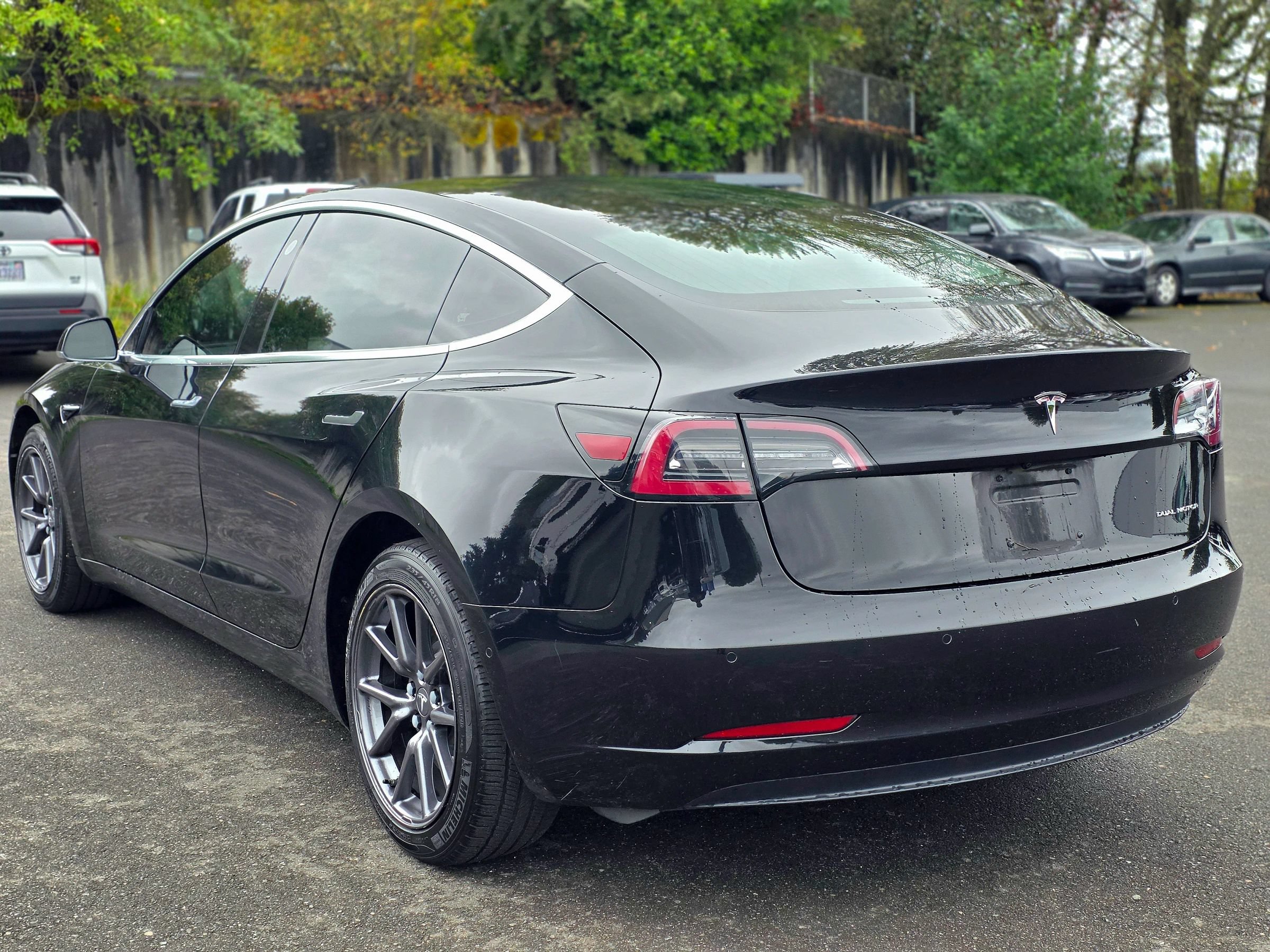 Used 2018 Tesla Model 3 Long Range AWD/4WD image 10
