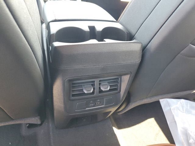New 2026 GMC Canyon AT4 AWD/4WD image 16