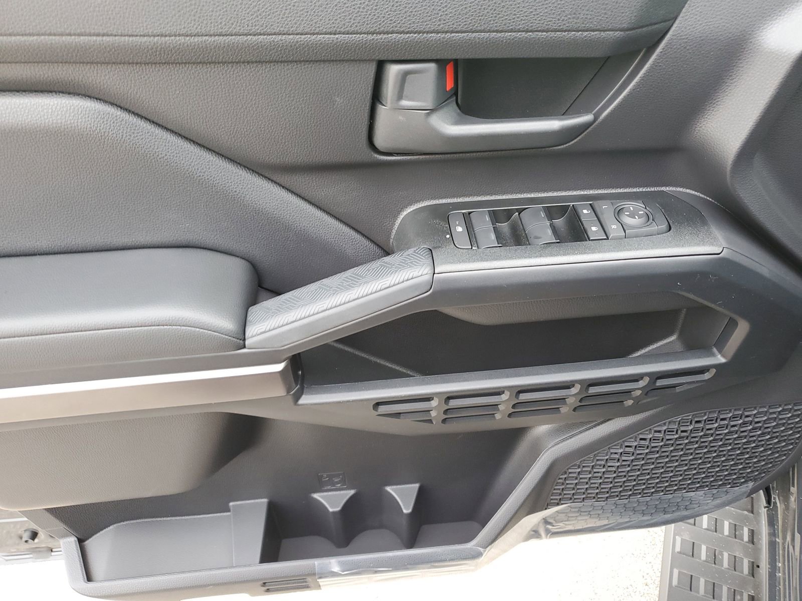 New 2026 Toyota 4Runner SR5 image 18