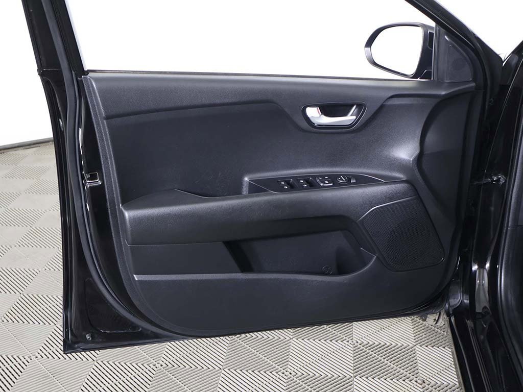 Used 2020 Kia Rio S image 19