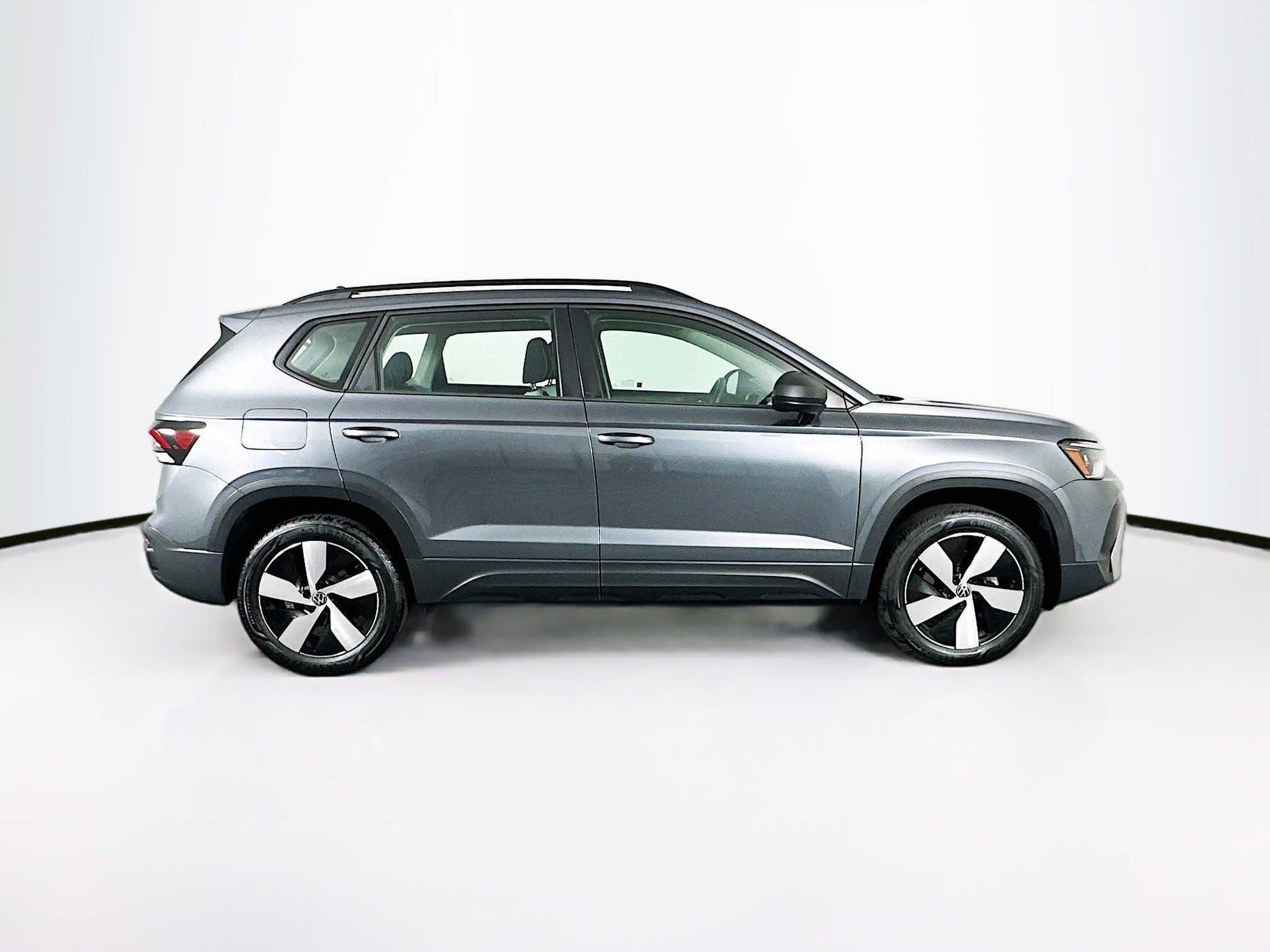 Used 2025 Volkswagen Taos S image 10