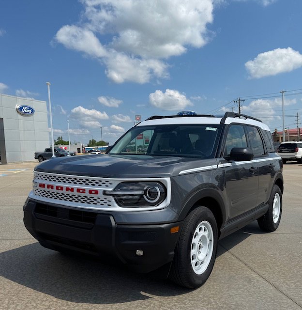 New 2025 Ford Bronco Sport Heritage w/ Convenience Package image 2