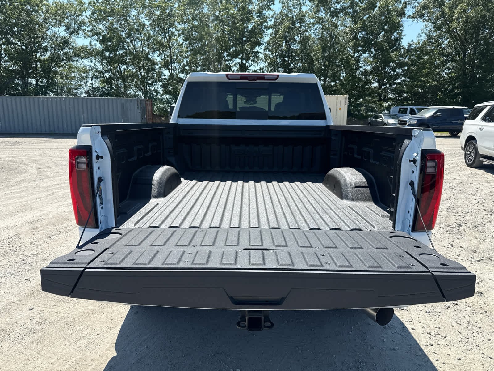 New 2026 GMC Sierra 2500 Denali Ultimate w/ Snow Plow Prep/Camper Package AWD/4WD image 11