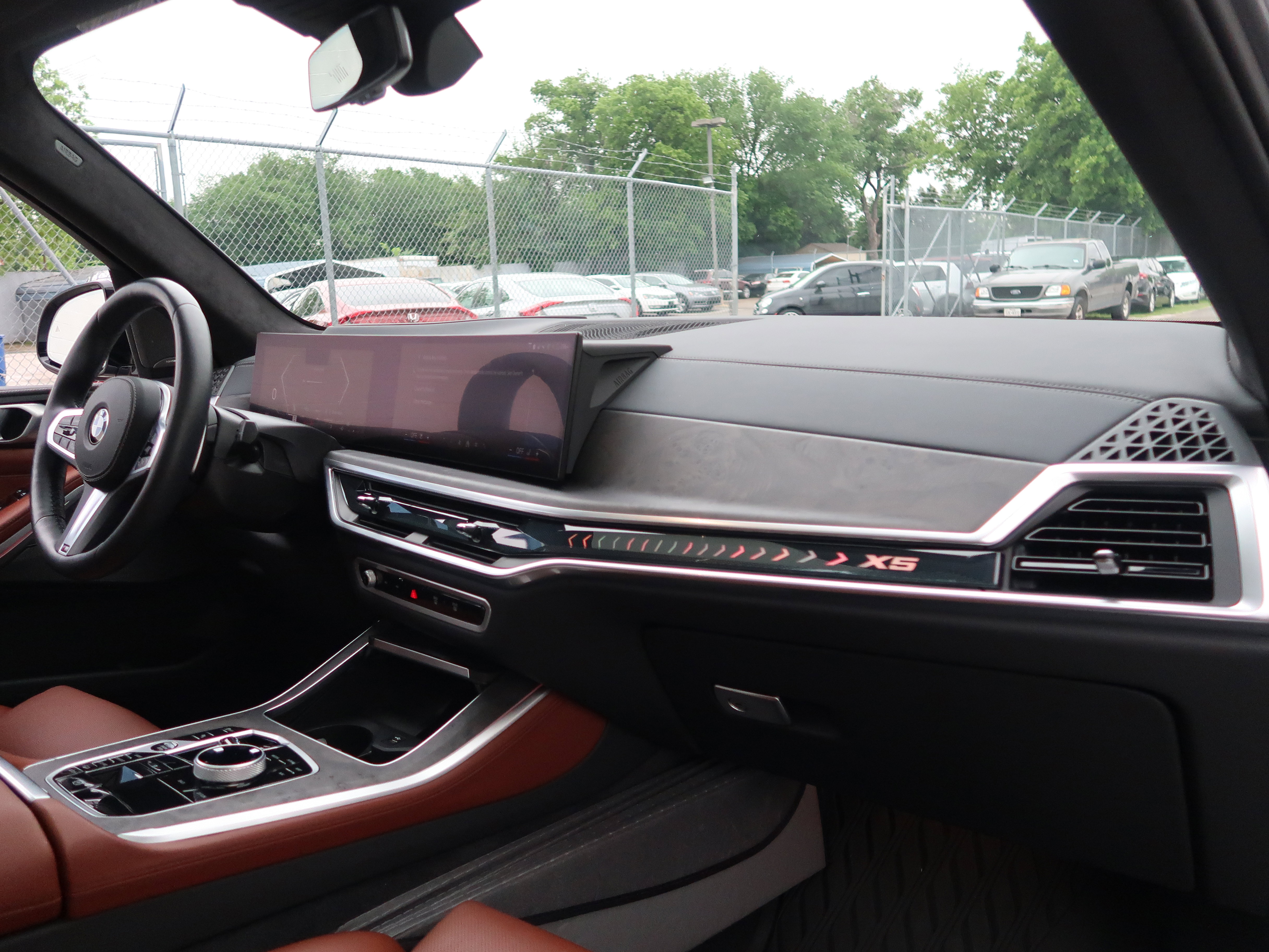 Used 2025 BMW X5 xDrive40i w/ Executive Package AWD/4WD image 34