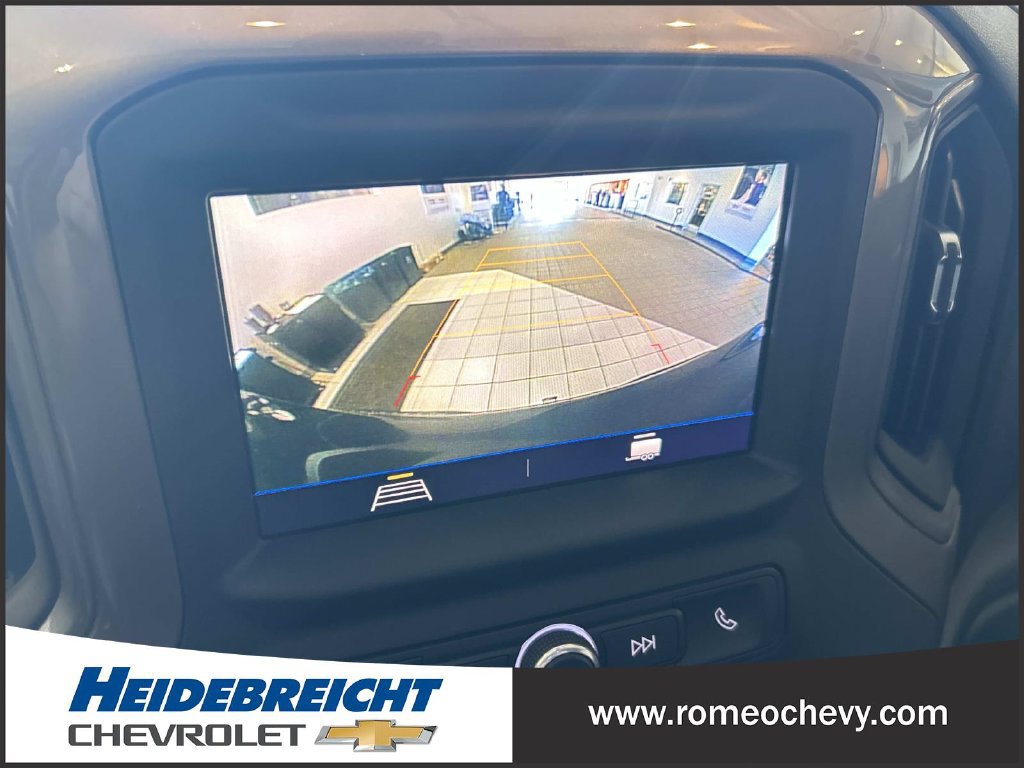 Used 2021 Chevrolet Silverado 1500 Custom AWD/4WD image 22