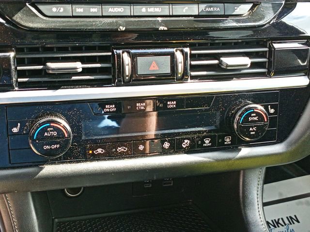 Used 2022 Nissan Pathfinder SV FWD image 22