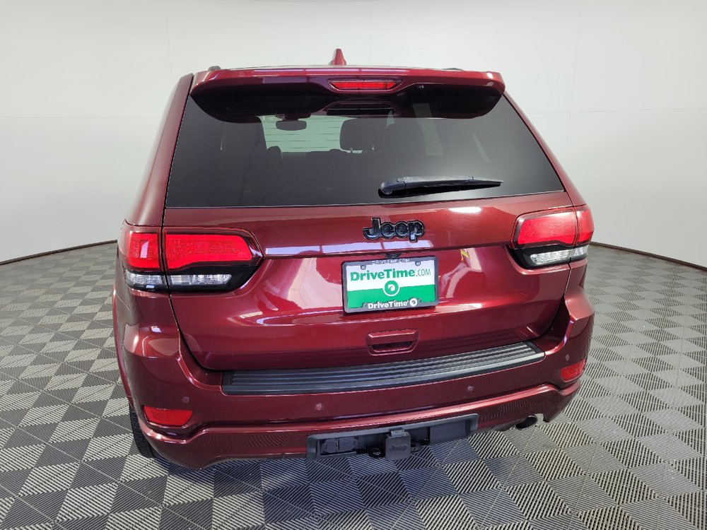 Used 2022 Jeep Grand Cherokee Laredo X RWD image 6