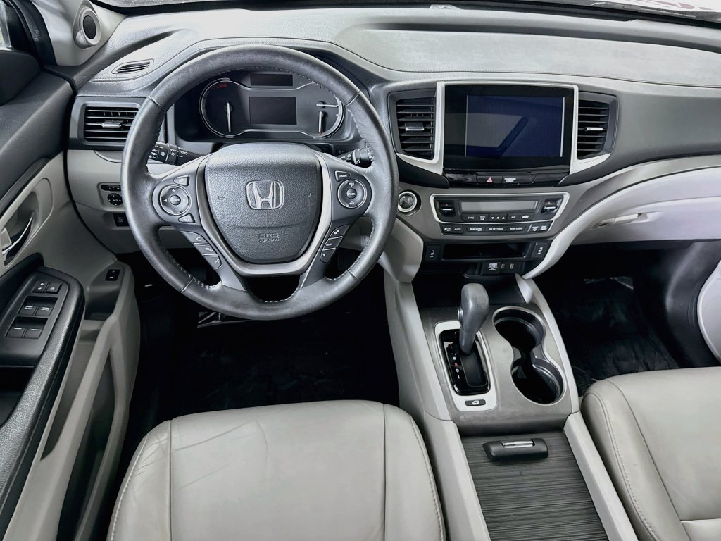 Used 2017 Honda Pilot EX-L image 3