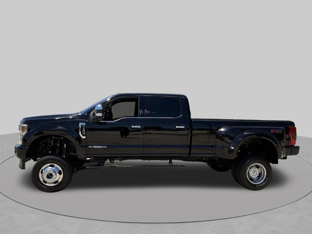 Used 2022 Ford F350 Platinum AWD/4WD image 3