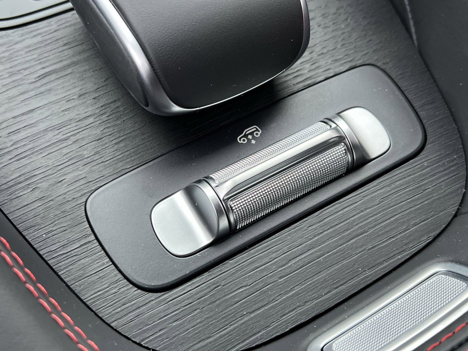 New 2026 Mercedes-Benz GLE 53 AMG 4MATIC Coupe image 35