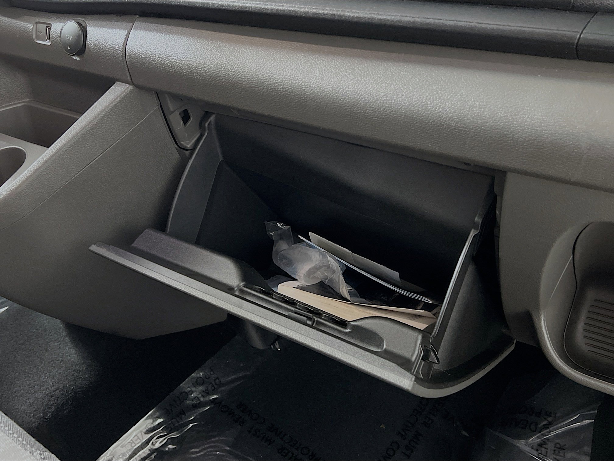 Used 2023 Ford Transit 350 XLT image 32