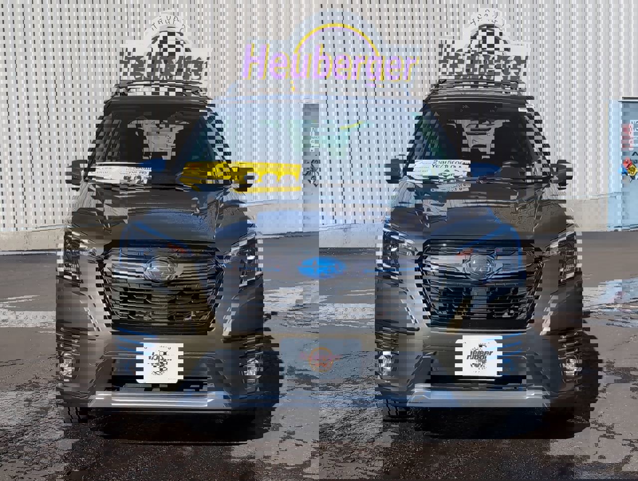 Used 2023 Subaru Forester Touring image 2