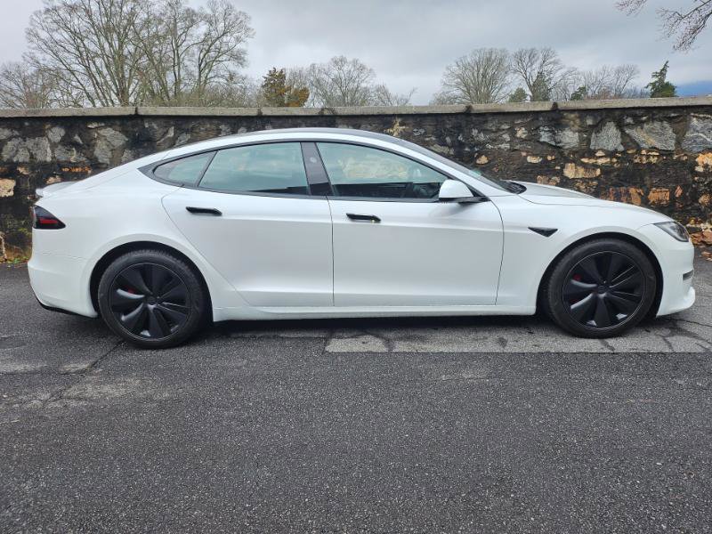 Used 2024 Tesla Model S Plaid AWD/4WD image 10