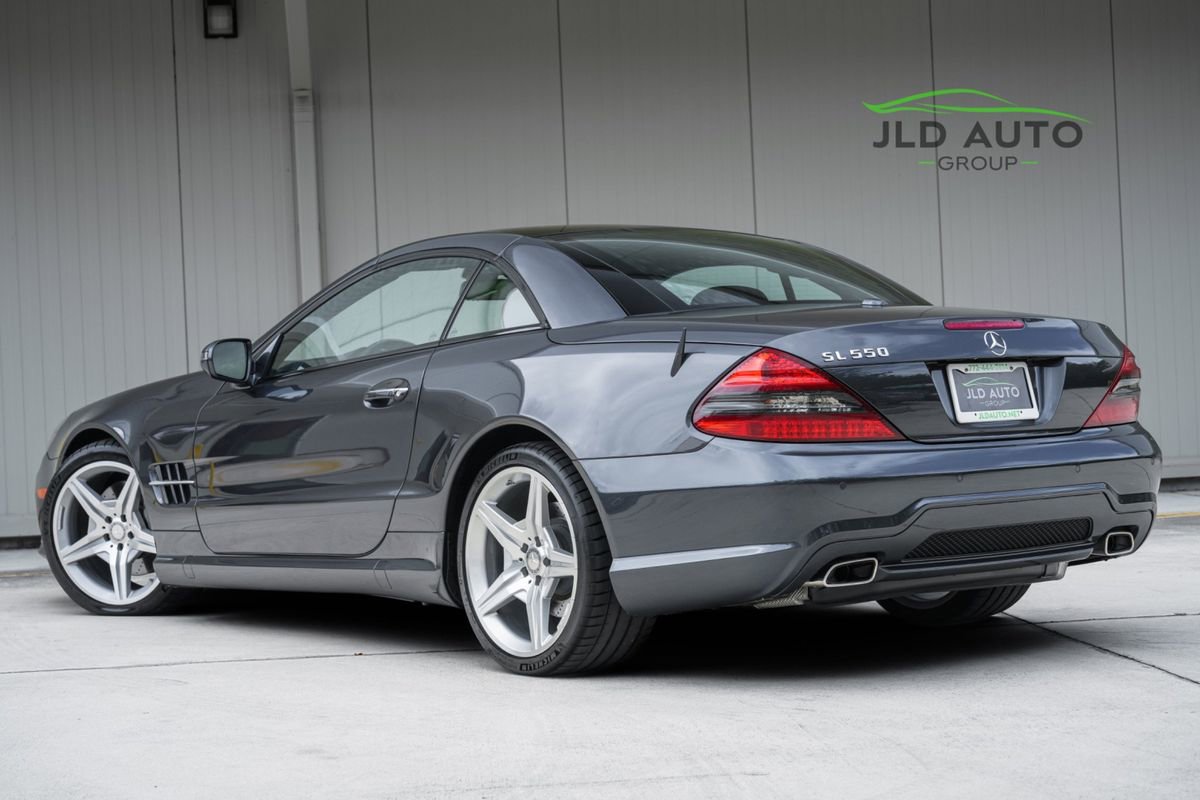 Used 2012 Mercedes-Benz SL 550 image 9