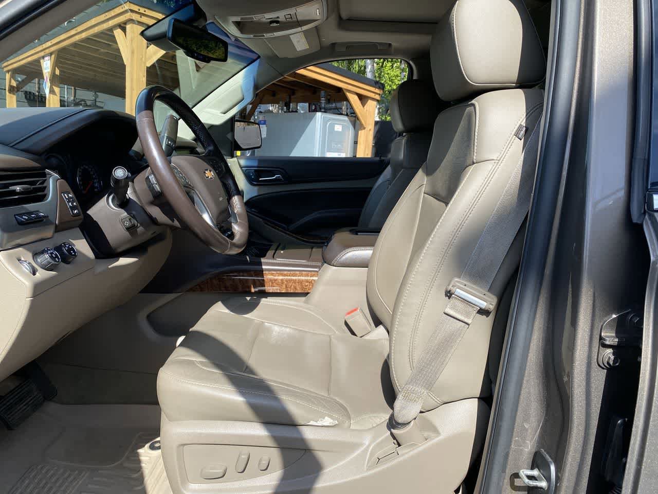 Used 2016 Chevrolet Suburban LTZ AWD/4WD image 14