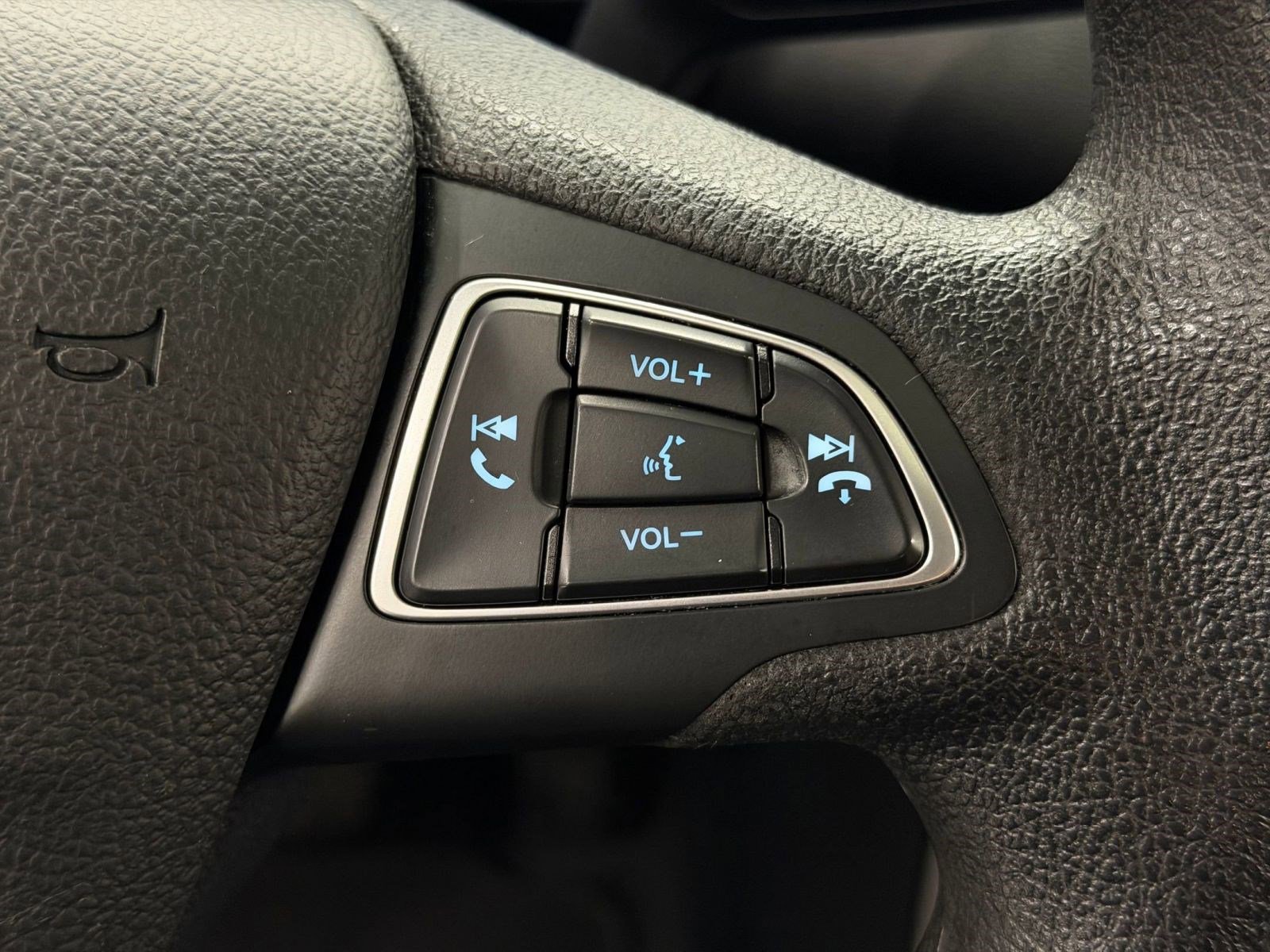 Used 2021 Ford EcoSport SE image 22