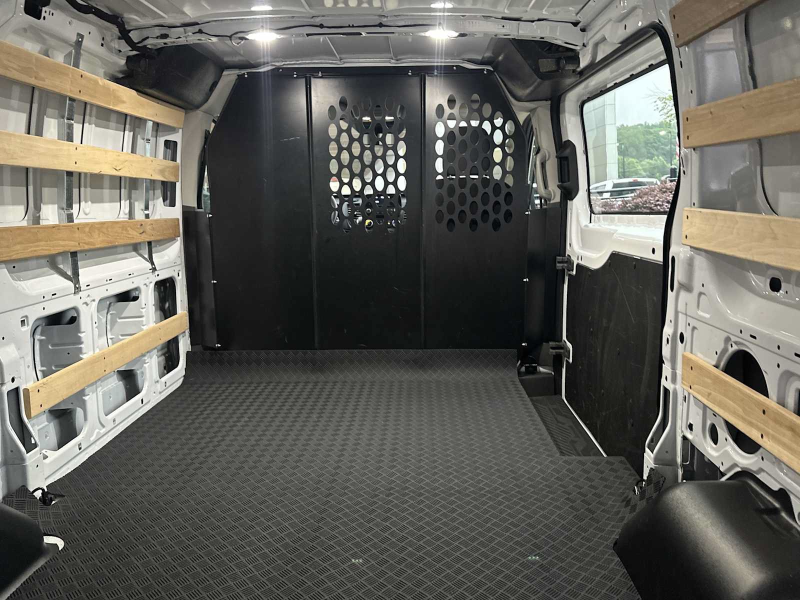Used 2025 Ford Transit 250 Low Roof w/ Exterior Upgrade Package RWD image 26