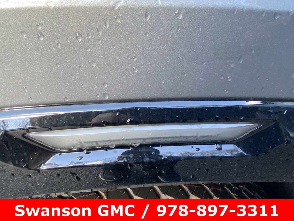 New 2026 GMC Terrain AT4 w/ LPO, Floor Liner Package image 30