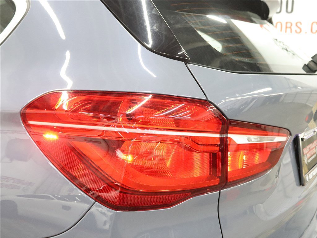 Used 2021 BMW X1 xDrive28i w/ Convenience Package AWD/4WD image 9