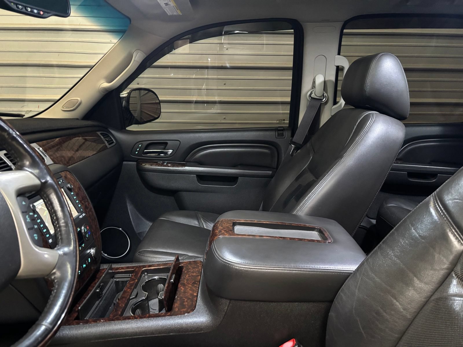 Used 2014 GMC Yukon Denali AWD/4WD image 21