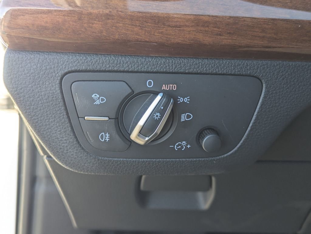 Used 2021 Audi Q5 2.0T Premium Plus image 24