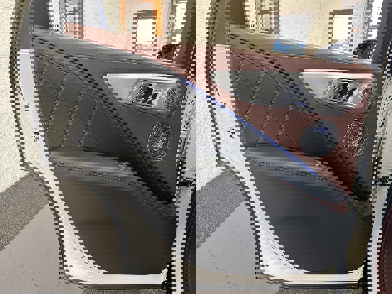 New 2026 BMW XM Label Red image 49