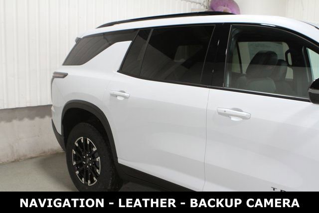 New 2026 Chevrolet Traverse Z71 w/ LPO, Floor Liner Package image 4
