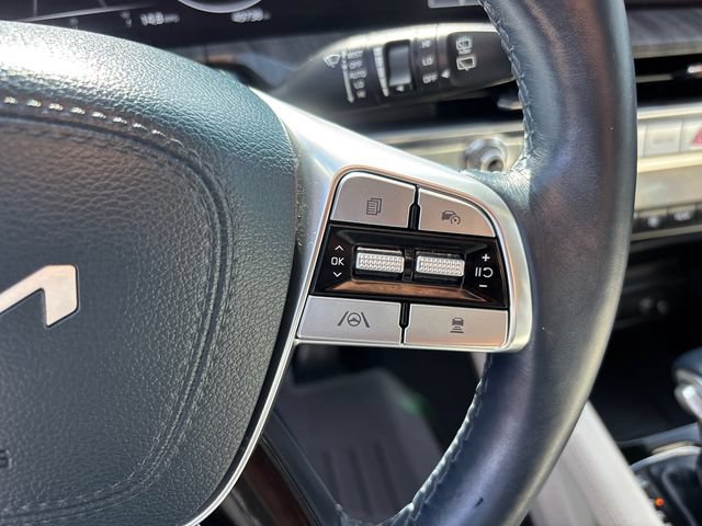 Used 2024 Kia Telluride SX Prestige AWD/4WD image 22