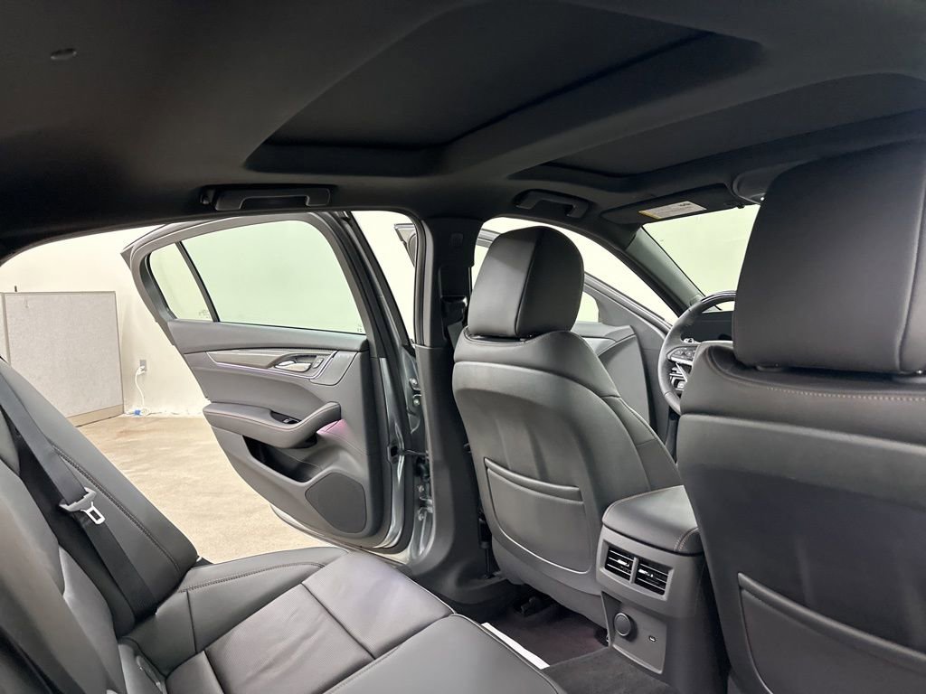 New 2026 Cadillac CT5 V AWD/4WD image 19
