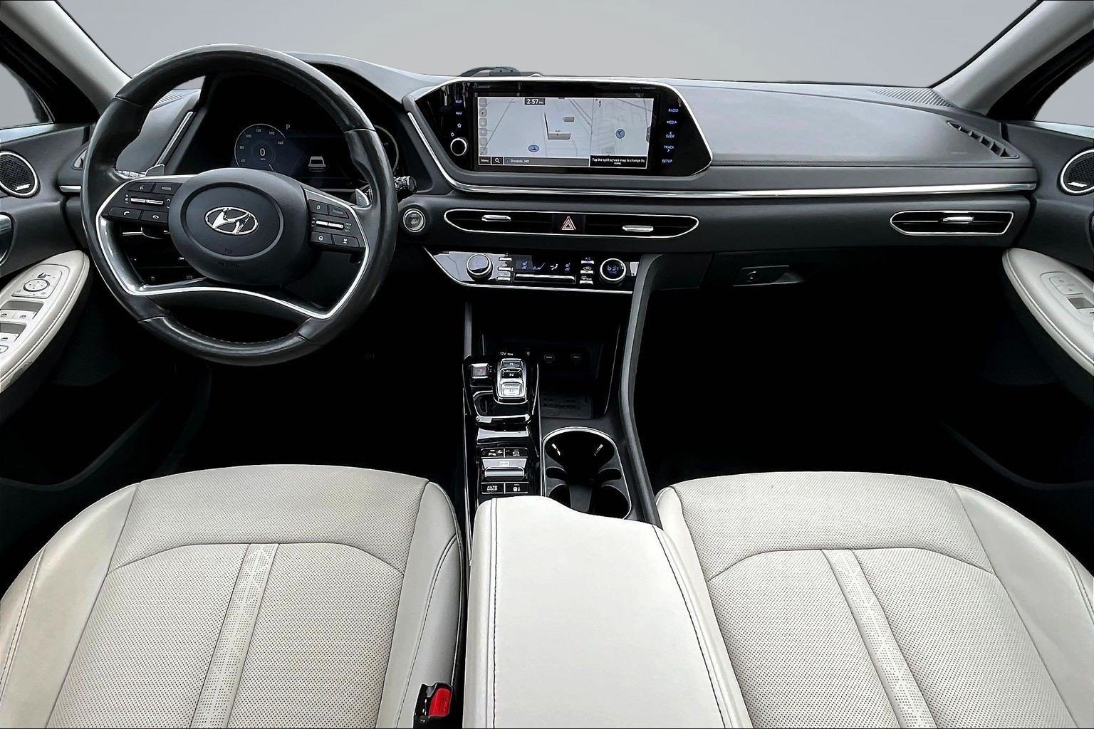 Used 2023 Hyundai Sonata Limited w/ Cargo Package FWD image 6