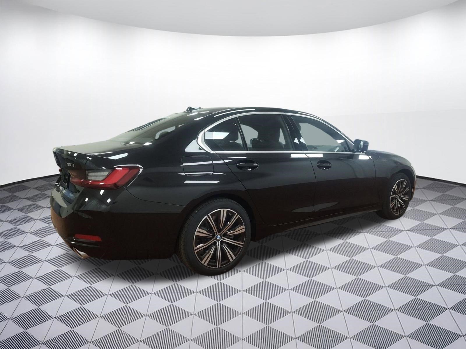 New 2026 BMW 330i xDrive Sedan w/ Premium Package image 7