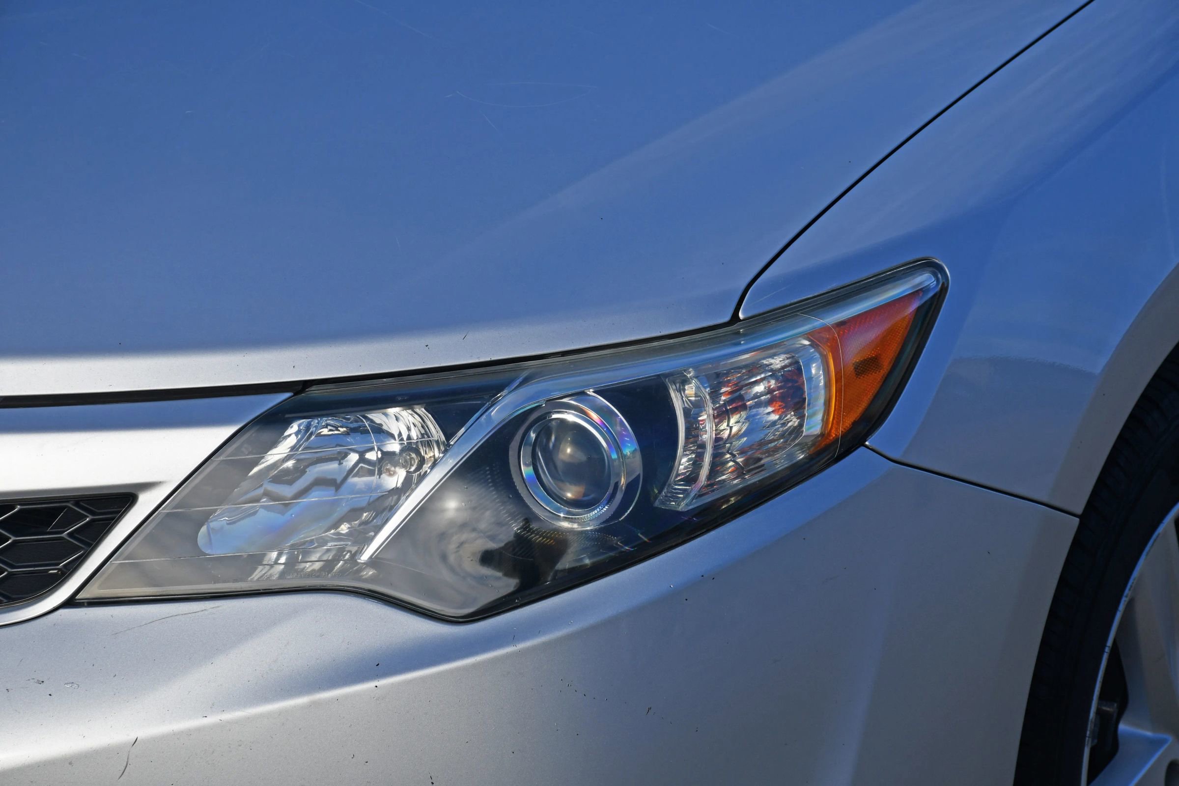 Used 2013 Toyota Camry SE FWD image 10