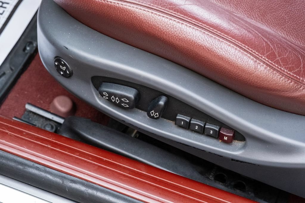 Used 2005 BMW 645Ci Coupe RWD image 14