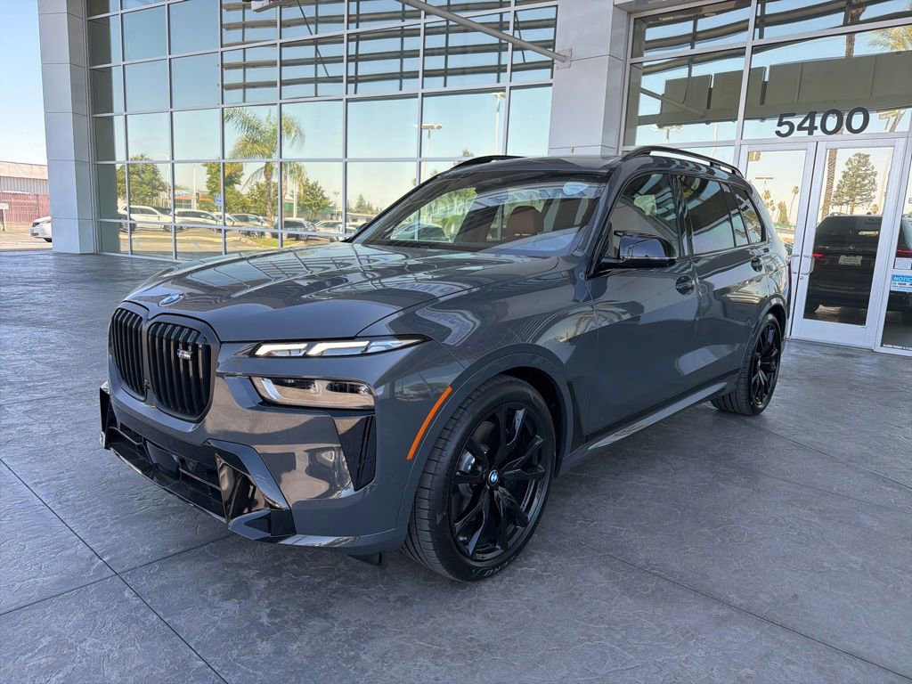 New 2027 BMW X7 M60i AWD/4WD image 1