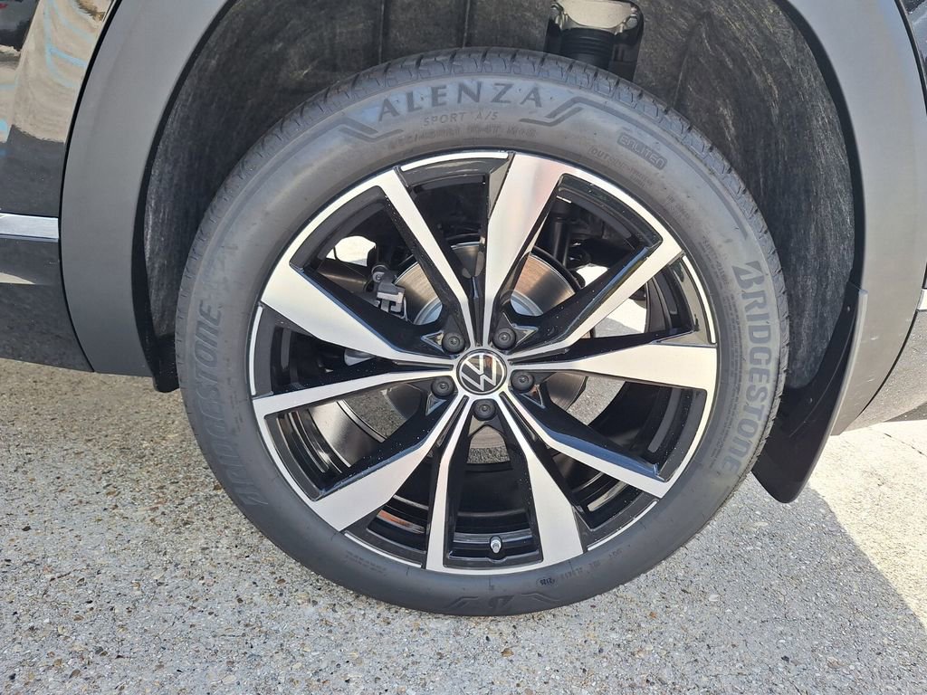 New 2026 Volkswagen Atlas Cross Sport SEL Premium R-Line image 25