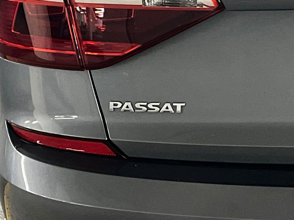 Used 2019 Volkswagen Passat 2.0T Wolfsburg FWD image 35