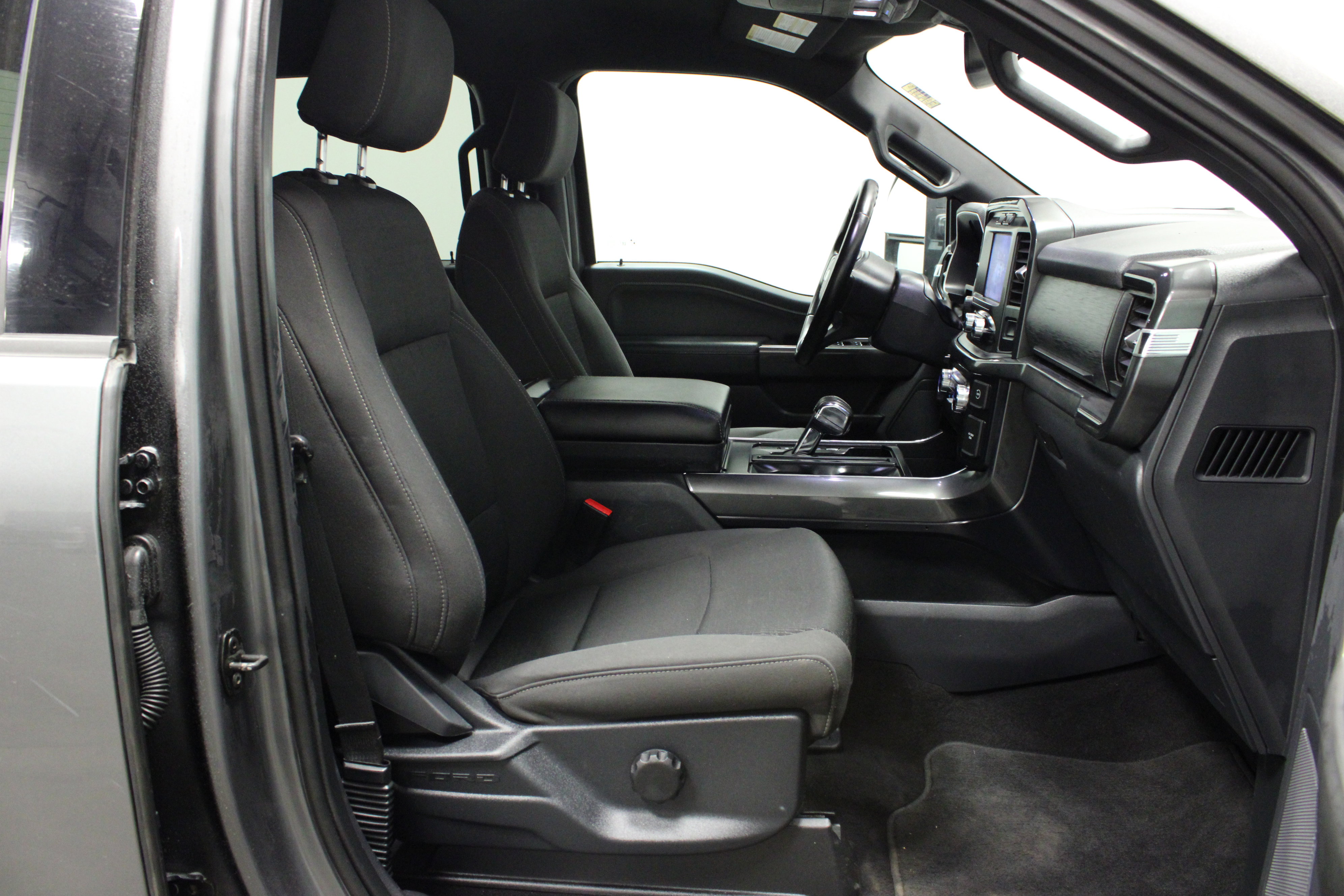 Used 2023 Ford F150 XLT w/ Equipment Group 301A Mid image 17