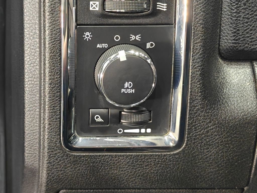 Used 2014 RAM 2500 Laramie w/ Convenience Group image 57