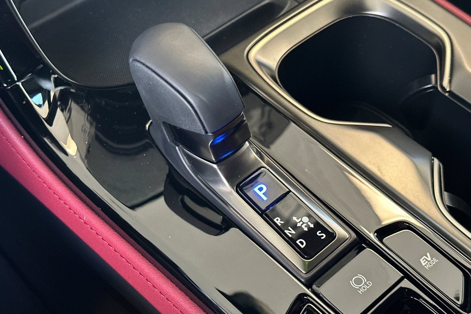 Used 2025 Lexus NX 350h AWD w/ Cold Area Package image 18