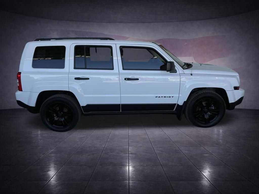 Used 2017 Jeep Patriot Sport image 6