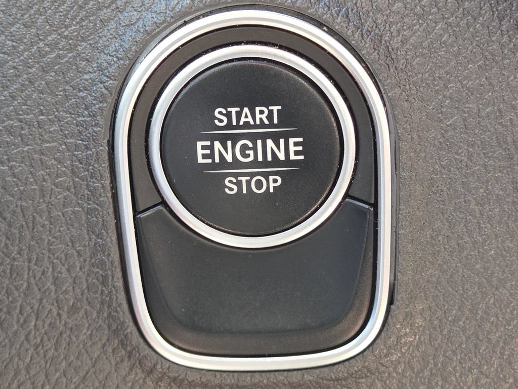 Used 2022 Mercedes-Benz Sprinter 1500 image 28