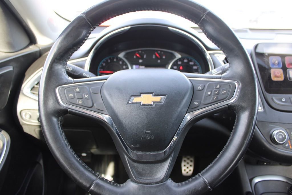 Used 2016 Chevrolet Malibu LT w/ Leather Package image 25