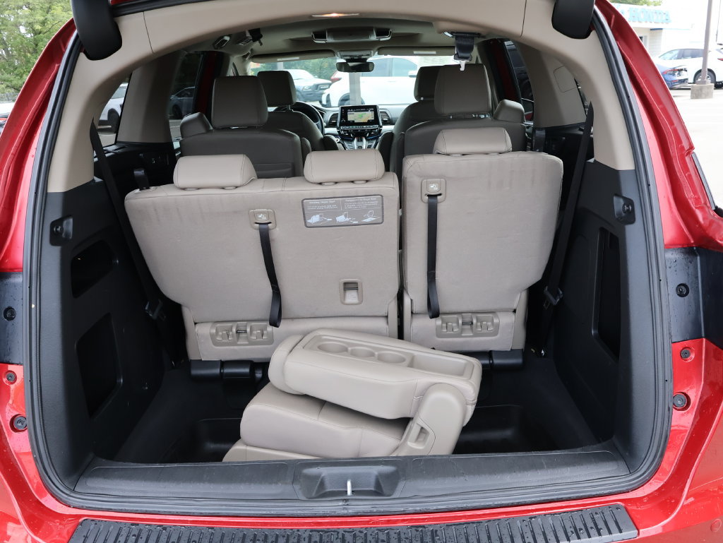 Certified 2023 Honda Odyssey Touring image 17