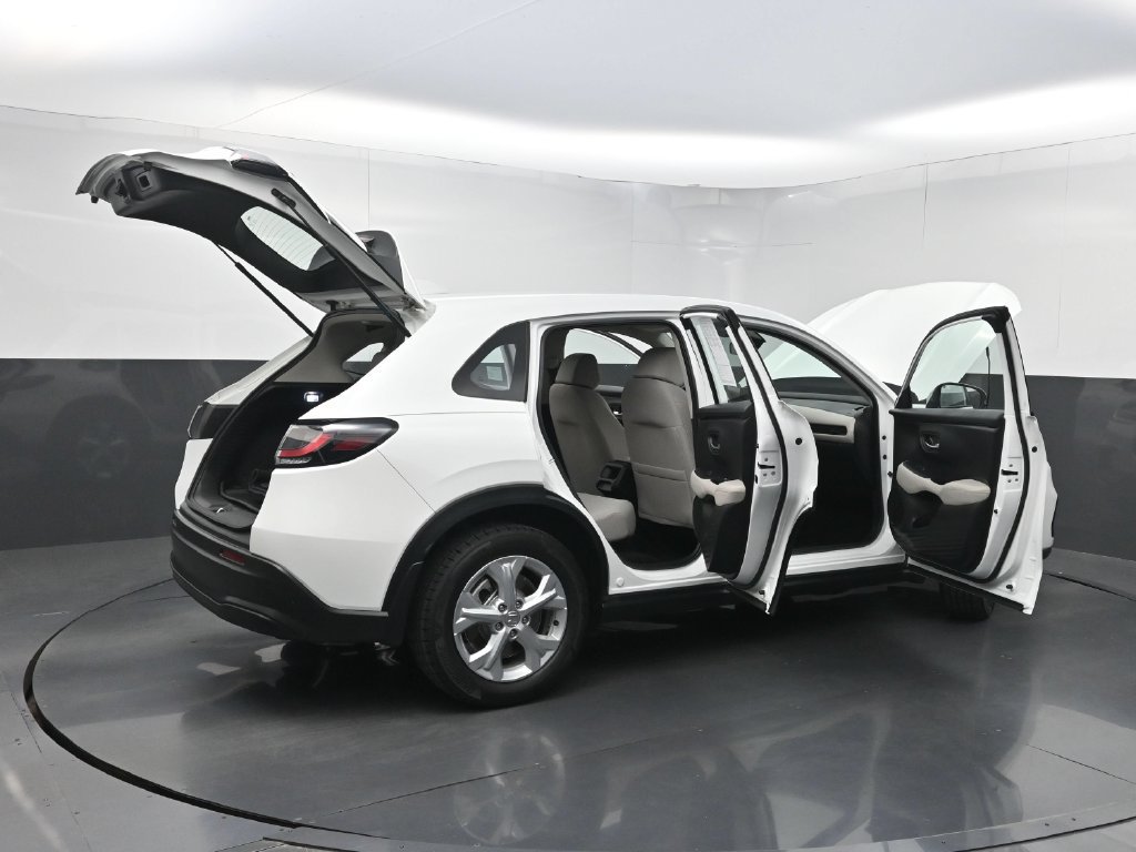 Used 2024 Honda HR-V LX image 35