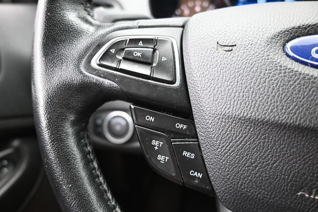 Used 2019 Ford Escape SEL w/ Sun & Style Package FWD image 25