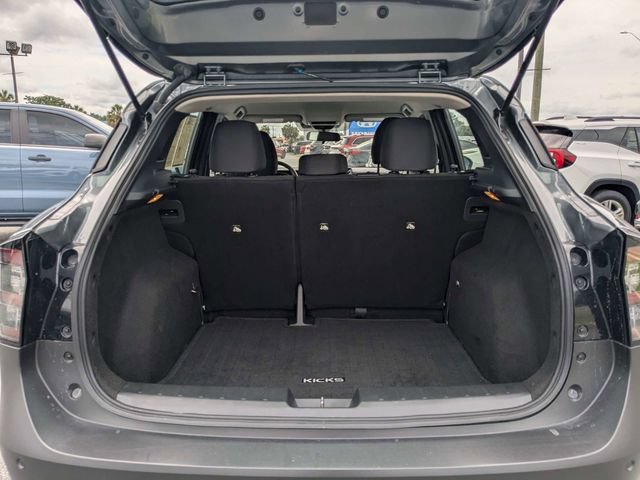 Used 2025 Nissan Kicks S FWD image 12