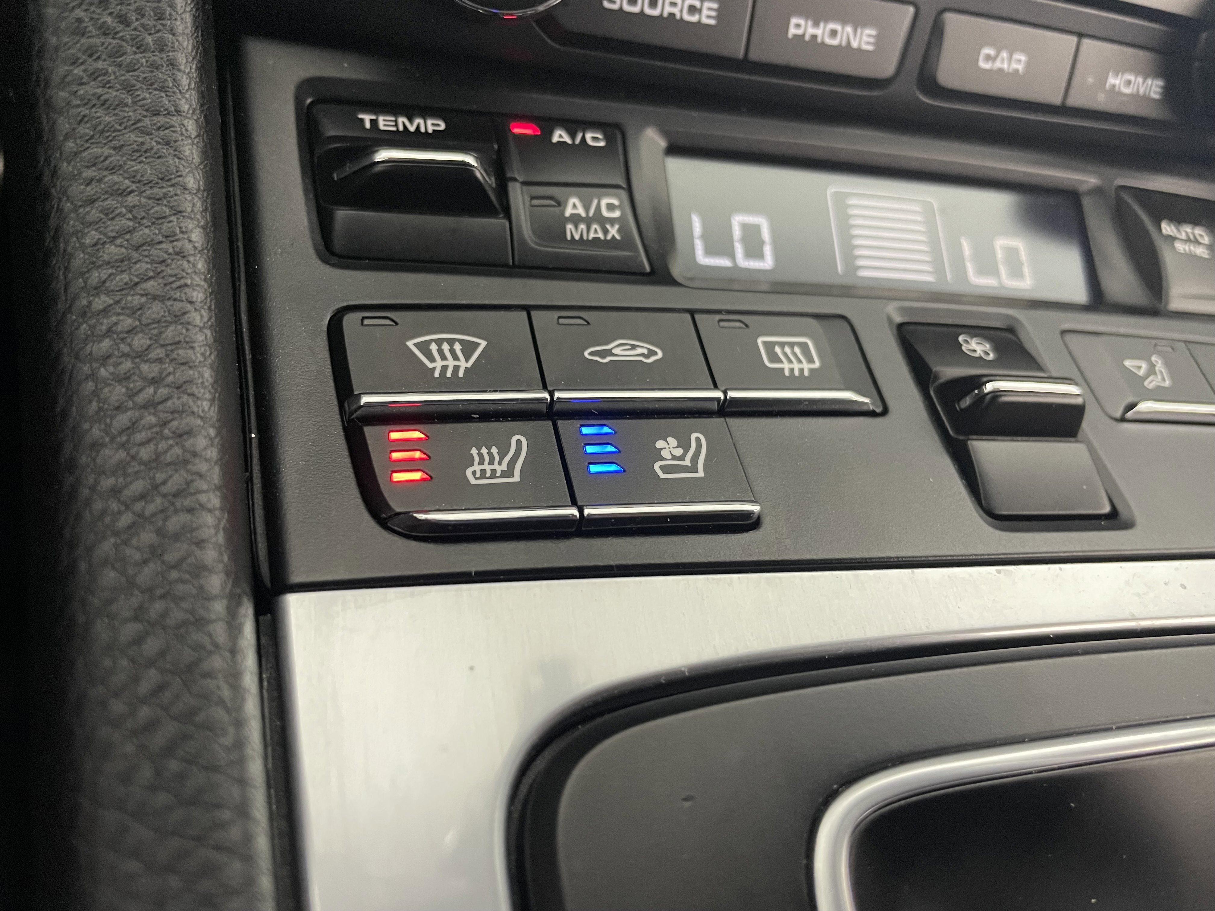Certified 2024 Porsche 718 Cayman image 23