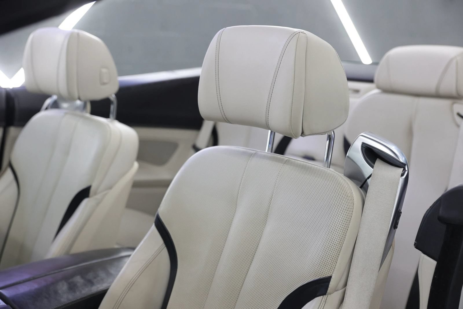 Used 2018 BMW 640i Convertible RWD image 15