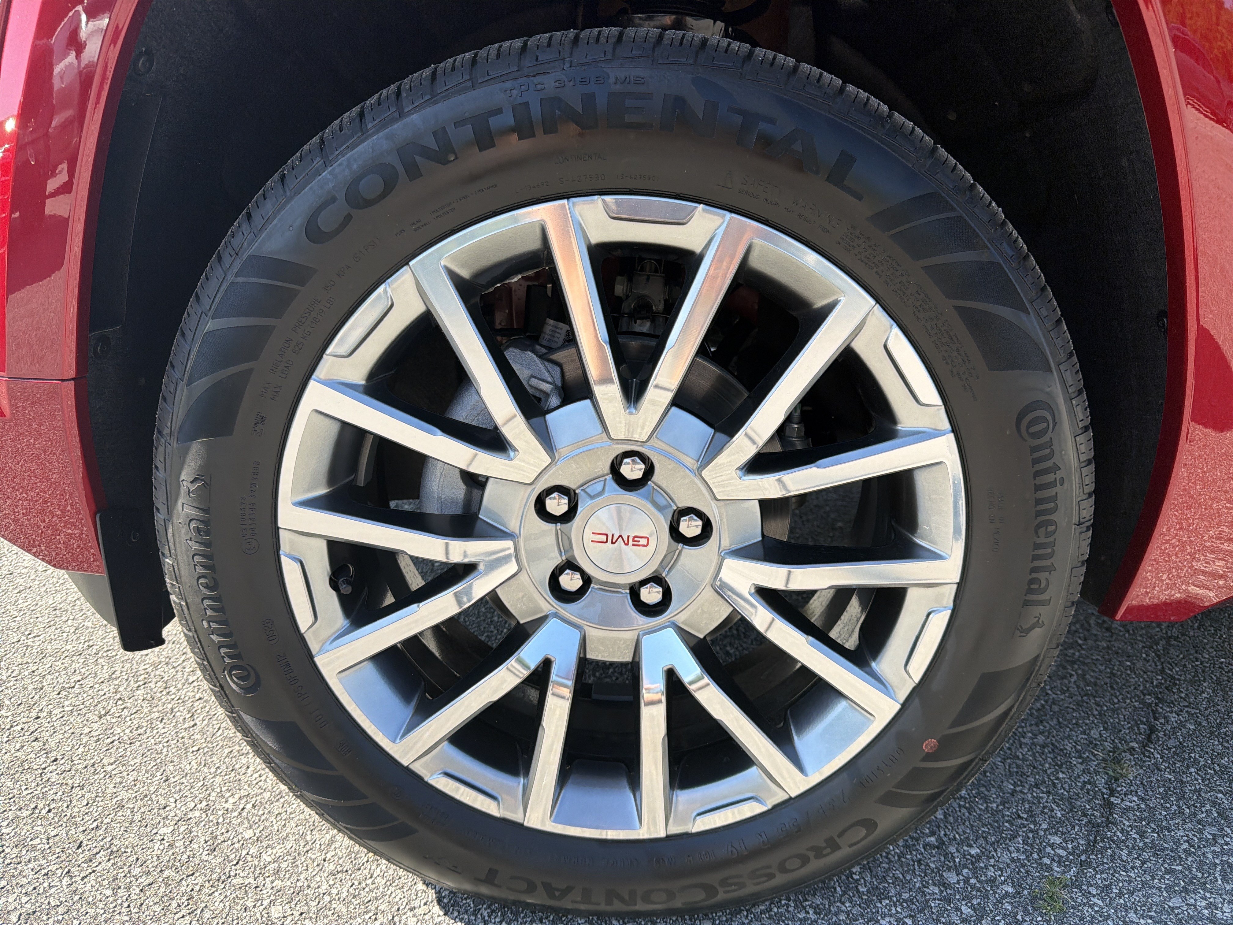 New 2026 GMC Terrain Denali AWD/4WD image 12